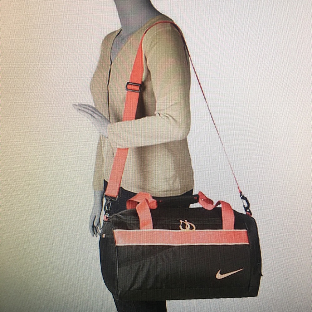 Nike Varsity Duffel gernanium/black/legion red